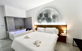 Valencia Urban Escape Comfort Meets Luxury, 4 Ppl